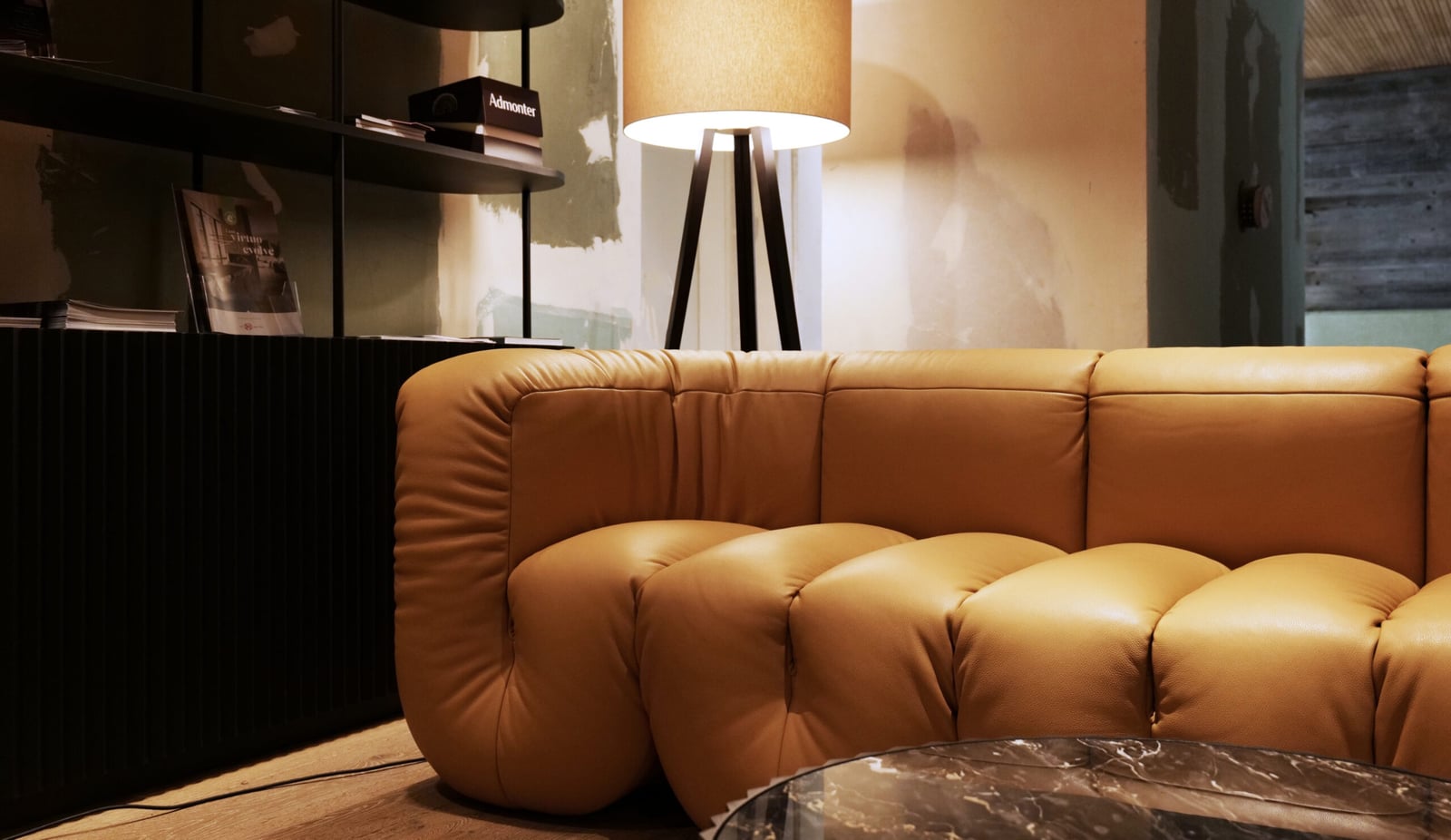 UrbanChalet: Lounge